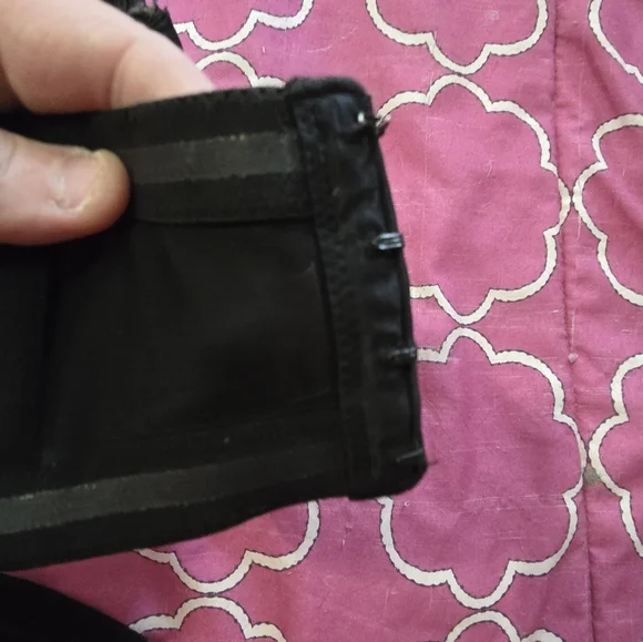 44G Wacoal Black Strapless Bra Stay Put Grippers. - Picture 10 of 12